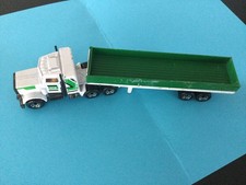 Matchbox Lesney Nr. 1-80, LKW Peterbilt mit Articulated-Trailer 1981, 3 Fotos