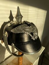 Pickelhaube Preußen Offiziere - neu und ungetragen aus Ausstellungsvitrine