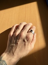 Silber ring mit schwarzem