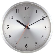 Acctim Klar Wanduhr nicht tickend geschwungen Metallgehäuse Quarz gebürstetes Metall 40 cm