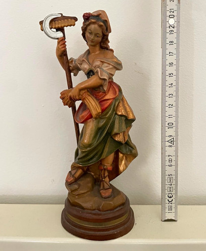 Handbemalte dekofigur frau mit - handbemalte,