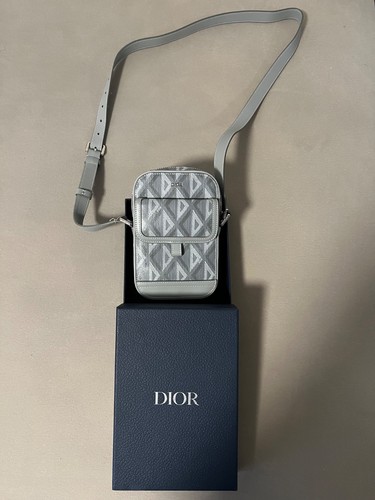 Dior slg vertical wallet - slg, on