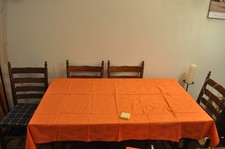 2 große Tischdecken, Jacquard, orange, ca. 183 x 120 cm