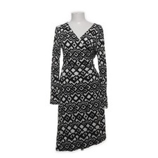 Vera Velour, Wickelkleid