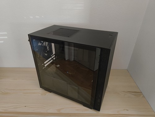 Nzxt h210 mini itx - •, mini-itx