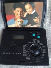 QUARZ REISEWECKER - NEU -