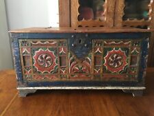 Antike Barocktruhe –