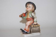 Wanderbub 14cm  M.J. Hummel Goebel altes Zeichen