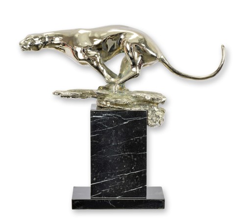 Bronzeskulptur rennender