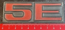 Schriftzug Emblem Plakette Audi 5E  5 Zylinder    (SC1-Em6)
