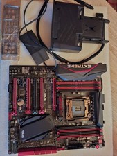 ASUS RAMPAGE V EXTREME + ASUS ROG OC PANEL