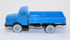dm1705, Alter HERR KG Berlin Treptow ex. DDR LKW IFA H3A Pritsche grau TOP 1:87