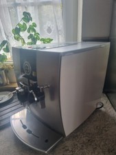 Kaffeemaschine Kaffeevollautomat Jura  Impressa J5