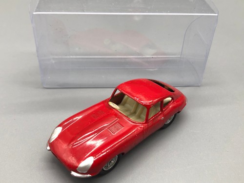 Modellautos nicht 1 - 1:60,