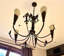 große Eisen Decken Lampe