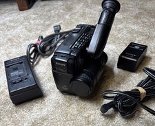SONY CCD-TR81 Hi8  Video8