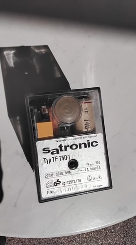 ölfeuerungsautomat satronic - Ölfeuerungsautomat,