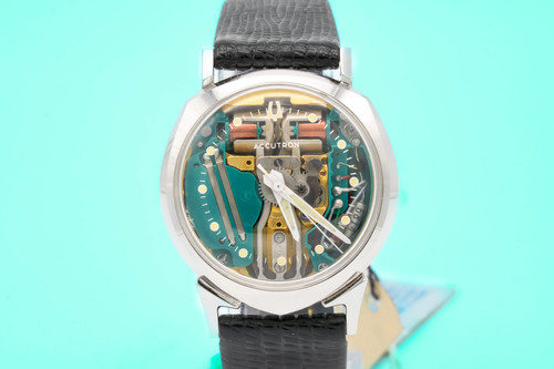 Bulova accutron spaceview 14k - bulova,