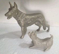 2x Hunde 1/16 Deutscher