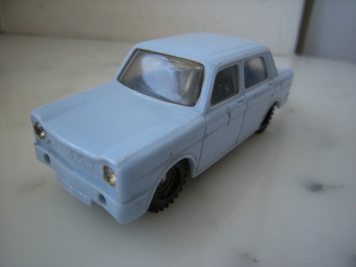 Novy modell simca 1000 5cv - novy,