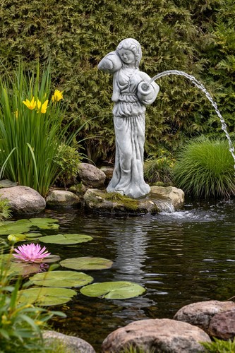 Wasserspeier frau - wasserspeier,