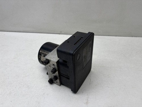 Audi 2000 66kw - 8l,