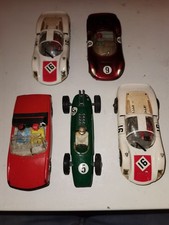 5 alte Carrera Universal 132 Rennwagen