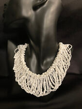 Wunderschöne Kragenkette aus