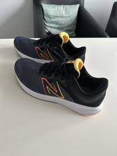 New Balance Sneaker Laufschuh Sportschuh Herren Gr. 44 TOP Zustand