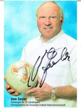 Uwe Seeler  †   AK HSV Werbe