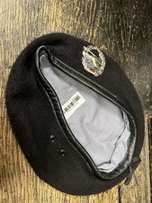 Original Bundeswehr Barett schwarz mit Barettabzeichen Panzer Truppe TOP-Zustand