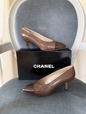 Chanel - Edle Pumps / Schuhe Gr. 8 (39)