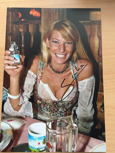 Giulia siegel autogramm foto - -,