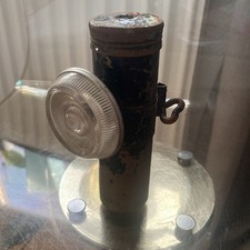 Omis uralte Fahrradlampe