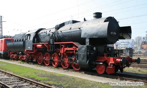 Tillig dampflokomotive 42 - tillig,