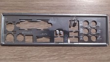 ASUS P5B - ATX  Blende Shield