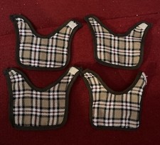 Schleich Pferde-Zubehör 4x Satteldecken Decken Set Pferdedecke braun kariert