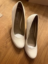 Tamaris Pumps , Gr. 38, 10 cm