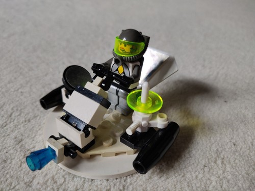 Lego 6815 hovertron - lego, space