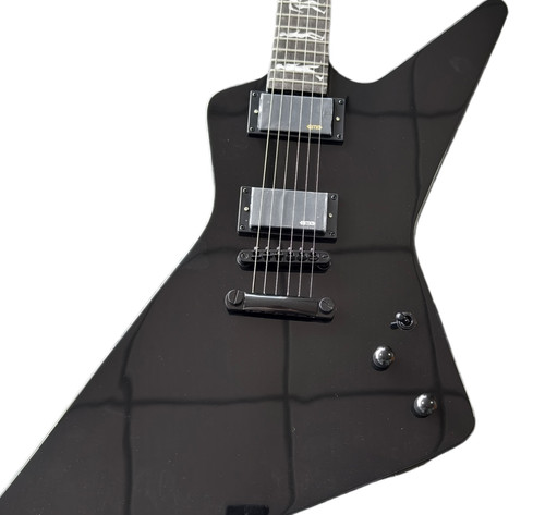 Black explorer style - explorer,