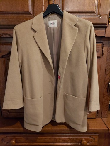Beiger damenblazer der marke - damenblazer,