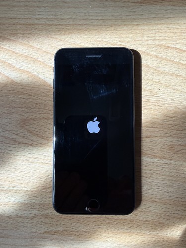 Apple iphone plus a1897 - 8,