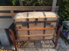 Truhe.Alte Bucketruhe um