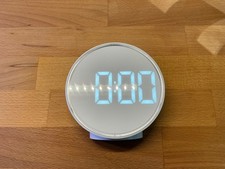 IKEA PLUGGET 205.227.27 Wecker weiß minimalistisch WIE NEU