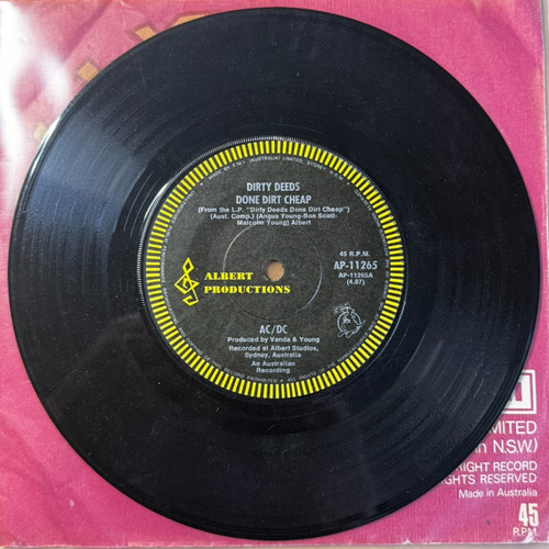 1976 dirty - ac/dc,