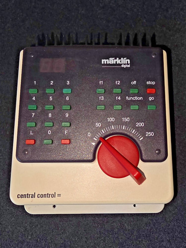 Märklin central control - =,