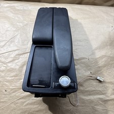 Armlehne Mittelkonsole