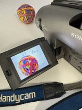 Sony CCD-TRV14E Handycam