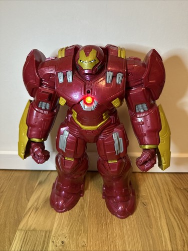 Marvel hasbro hulk buster iron - hasbro,