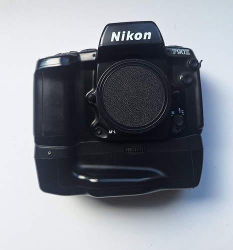 Nikon f90x 35mm - nikon,
